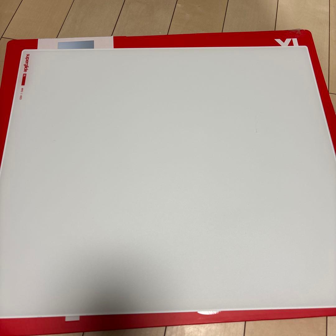 superglide XL ホワイトガラスマウスパッド 490x420mm