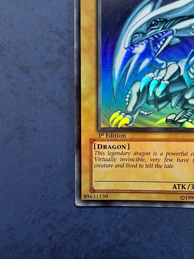ブルーアイズ・ホワイト・ドラゴン 1st Edition SDK-001