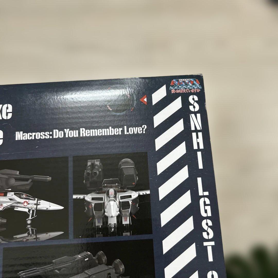 マクロス　1/20 ストライク バルキリー　PLAMAX MF-37