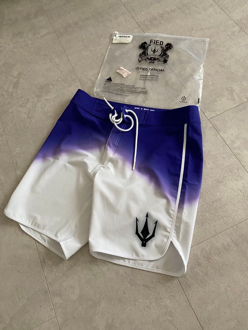 FIED ファイドサーフパンツ 白/紫のグラデーション　完売品　32インチ