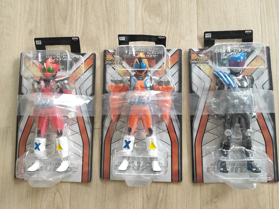 仮面ライダーフォーゼ インブリスタービックサイズ非売品フィギュア 12体