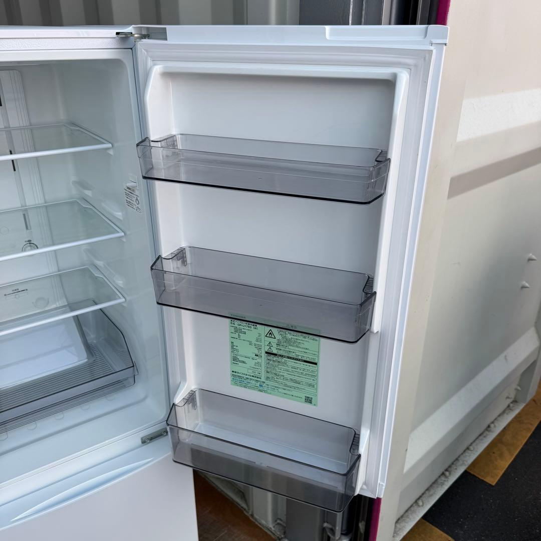 C7606■2023年製美品★東芝　冷蔵庫ホワイト　自動霜取り　一人暮らし　大型