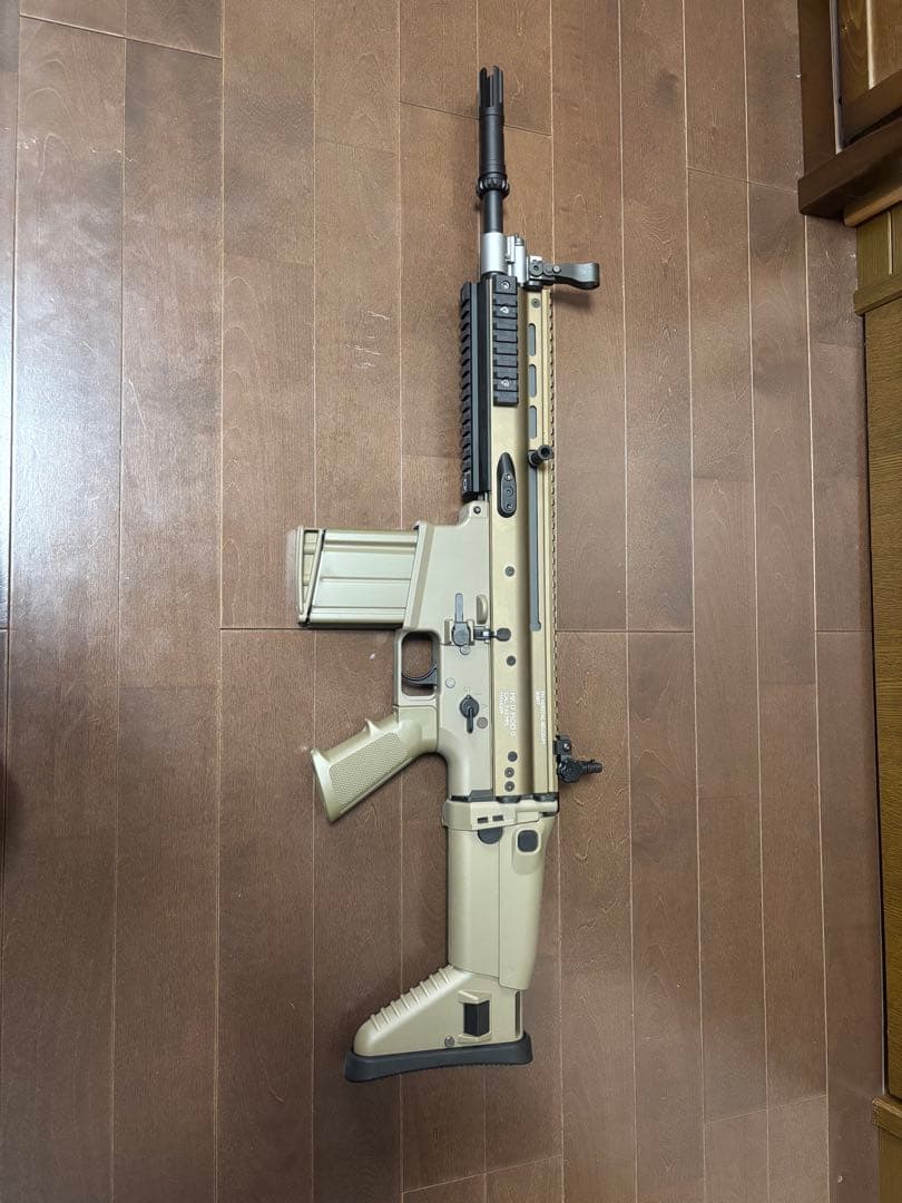 り*様 東京マルイSCAR Heavy 次世代型電動ガン 18禁