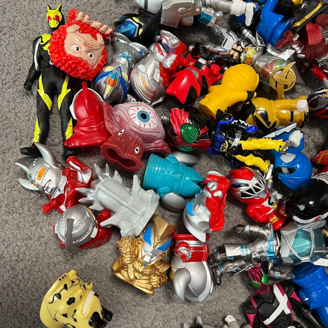 仮面ライダー　戦隊モノ　ウルトラマン　フィギュアまとめ売り　　100体