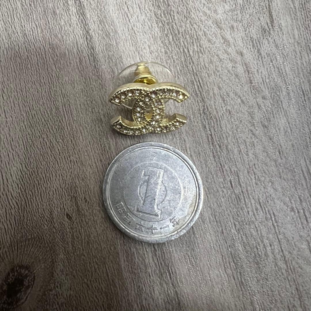 【aiさん】CHANEL ゴールド CCロゴ ピアス レディース