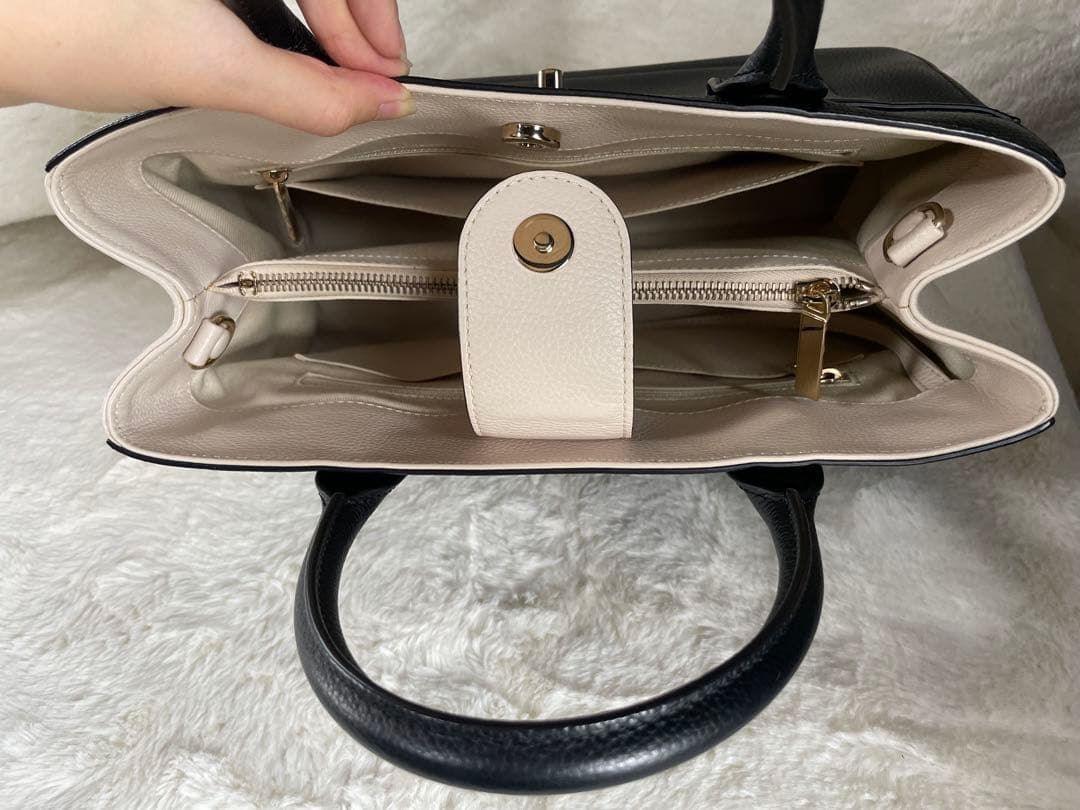 シャネル CHANEL ネオエグゼクティブトートバッグ　バイカラー