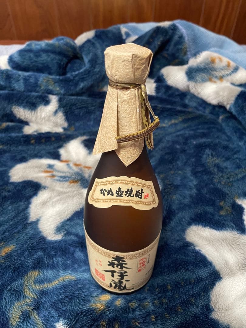 森伊蔵720ml　30年程棚の中で保管されていただけの品