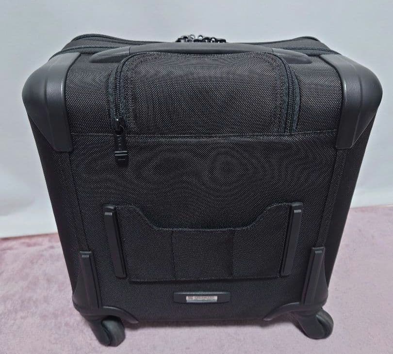 極美品✨TUMI トゥミ コンパクト 4ウィール ブリーフケース 機内持ち込み可