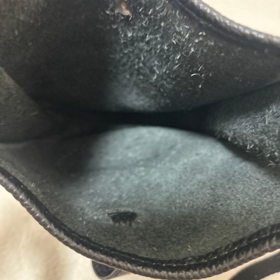 HERMÈS ブラック ショルダーバッグ