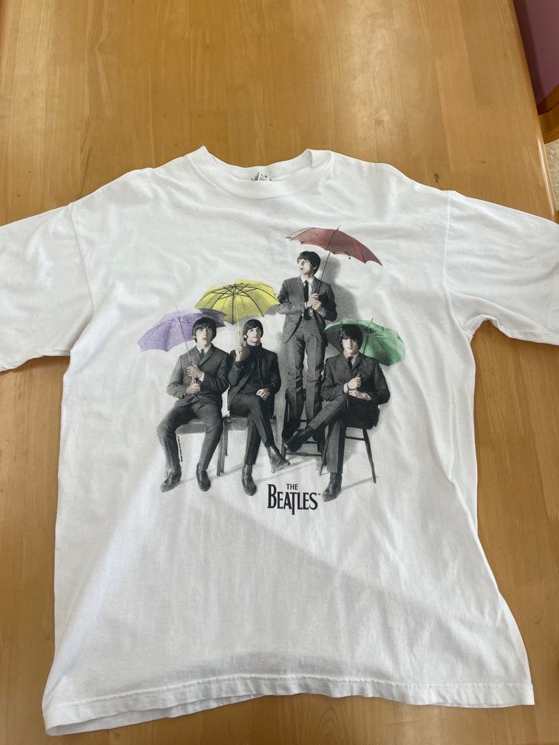 【THE BEATLES】バンドTシャツ アンブレラデザイン