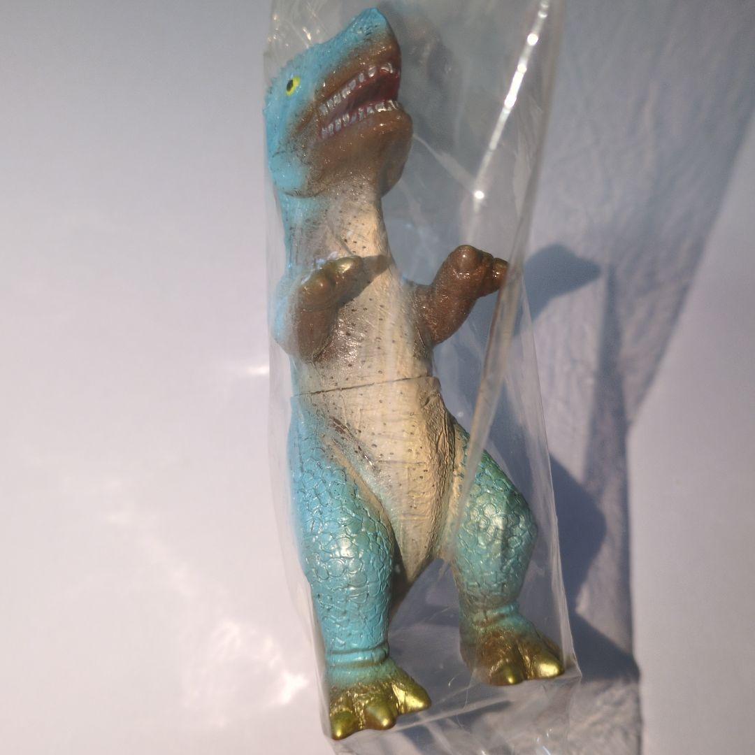 ぶたのはな ソフト焼き玩具ミニ恐竜シリーズ　ティラノサウルス（ゴロザウルス風?）