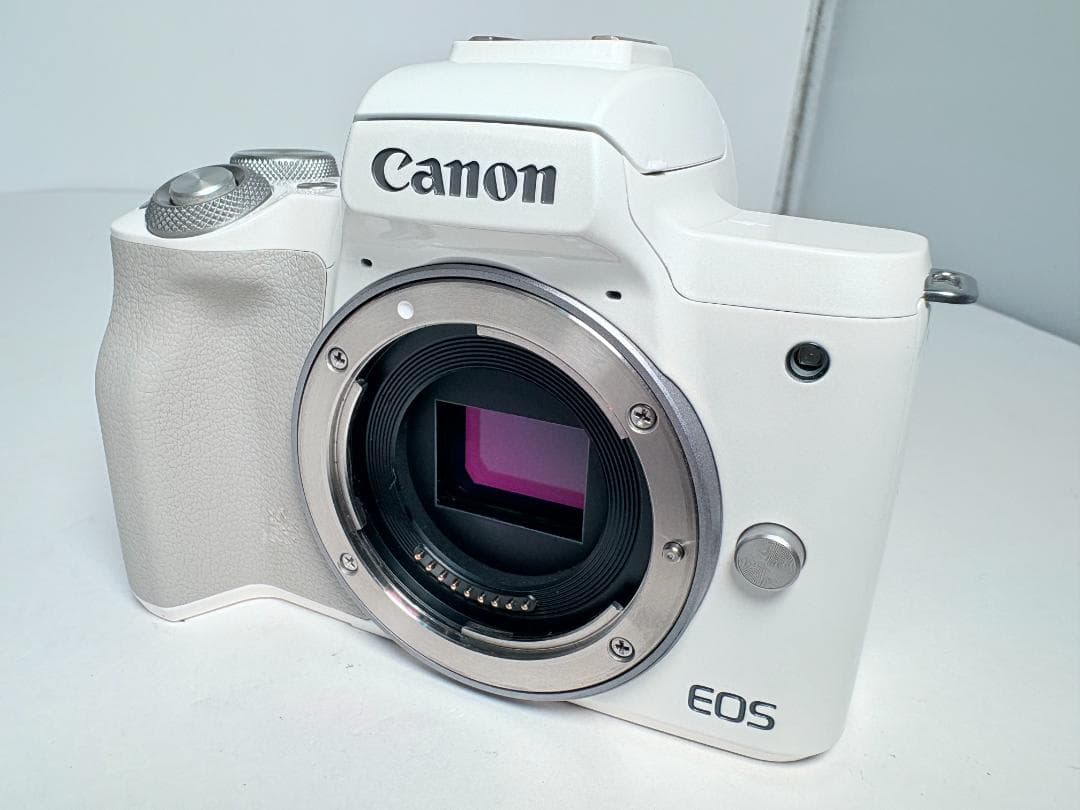 元箱付き キヤノン EOS Kiss M ボディ ホワイト