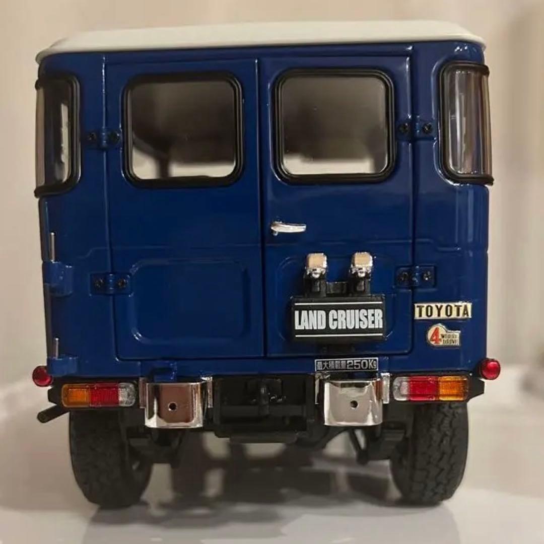 京商1/18スケール TOYOTAランドクルーザー40 青
