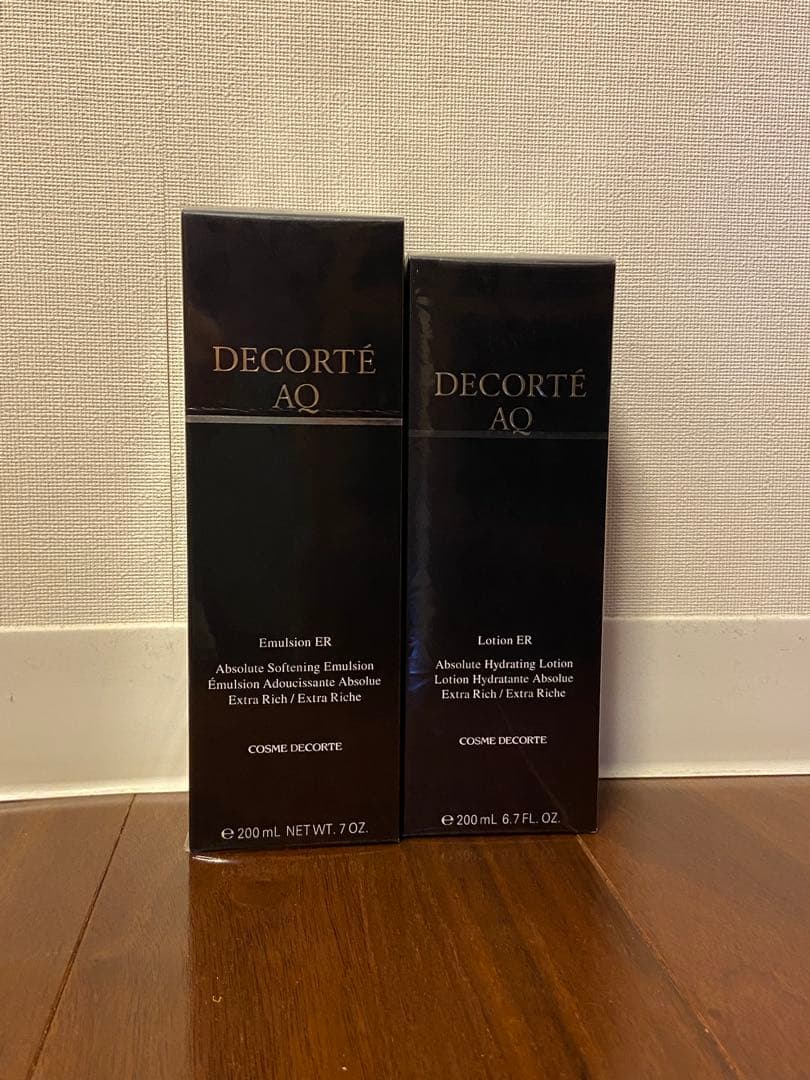 戸津高明 コスメデコルテAQローションERエマルジョンER 化粧水　乳液