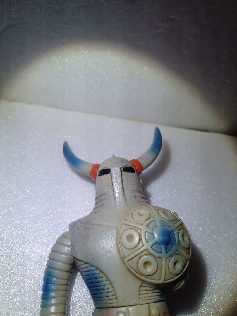 (昭和購入物)　レッドバロン　バイキング３世 ソフビ