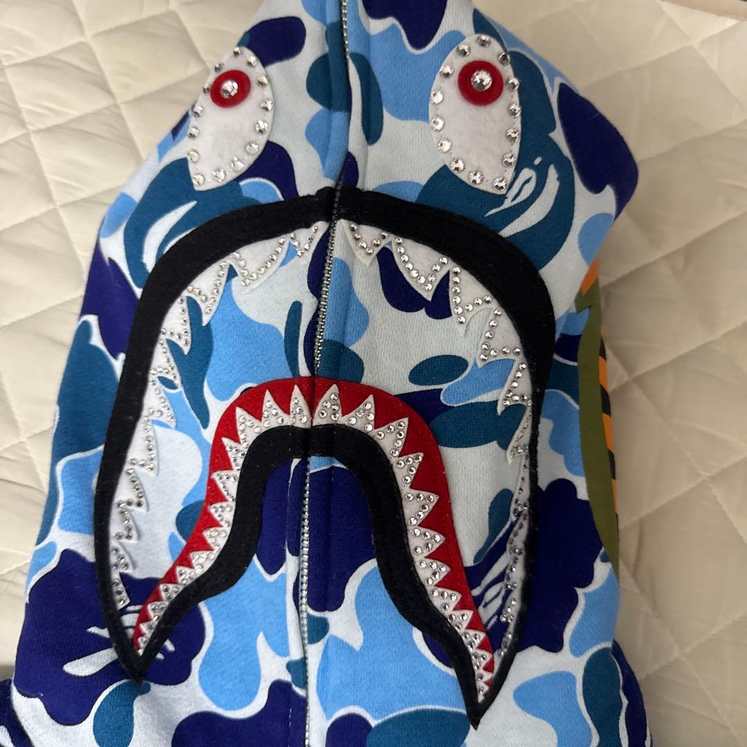 【希少】A BATHING APEパーカー限定品