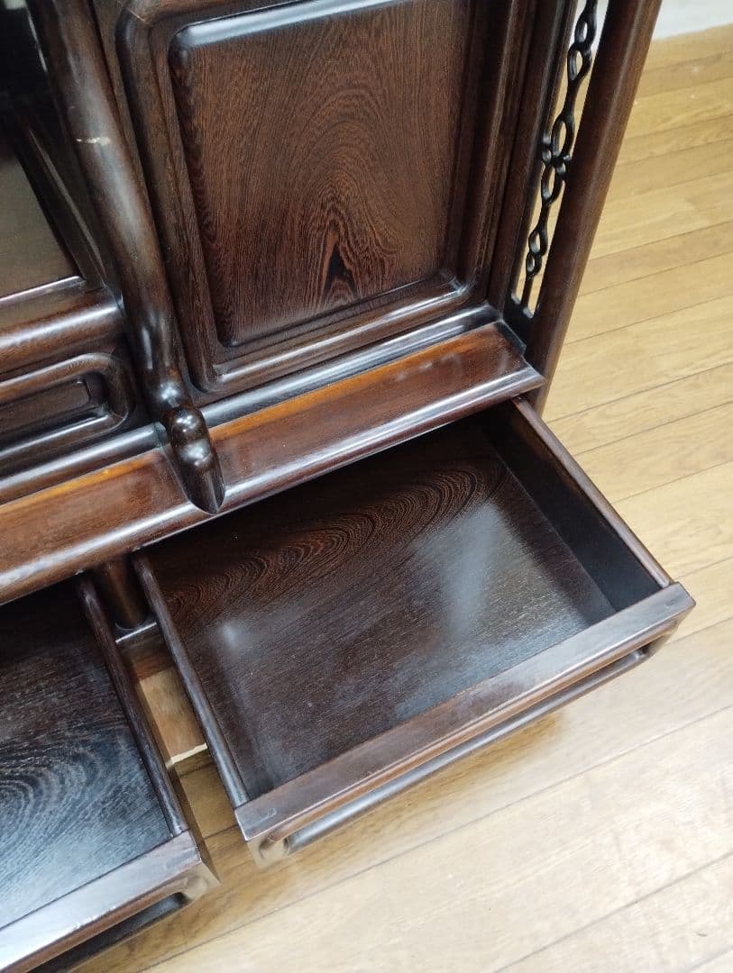 y　茶箪笥　アンティーク　飾り棚　黒檀