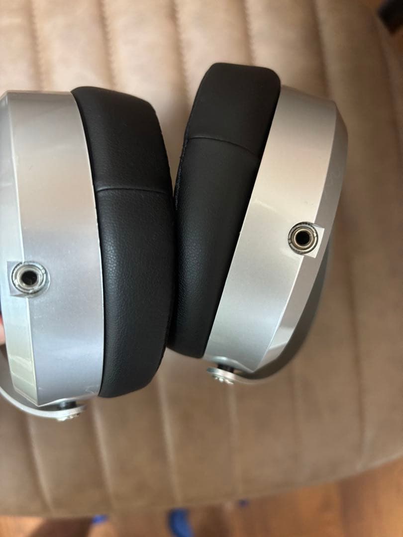 ヘッドホン hifiman he400se