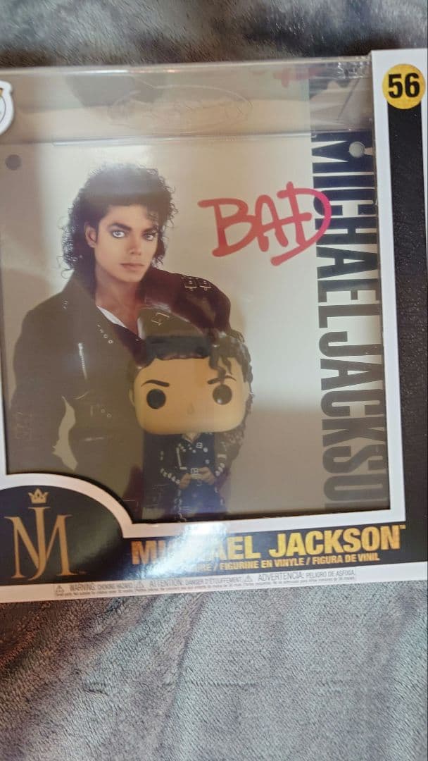 funko pop マイケル・ジャクソン　スリラー＆バッド　2体セット