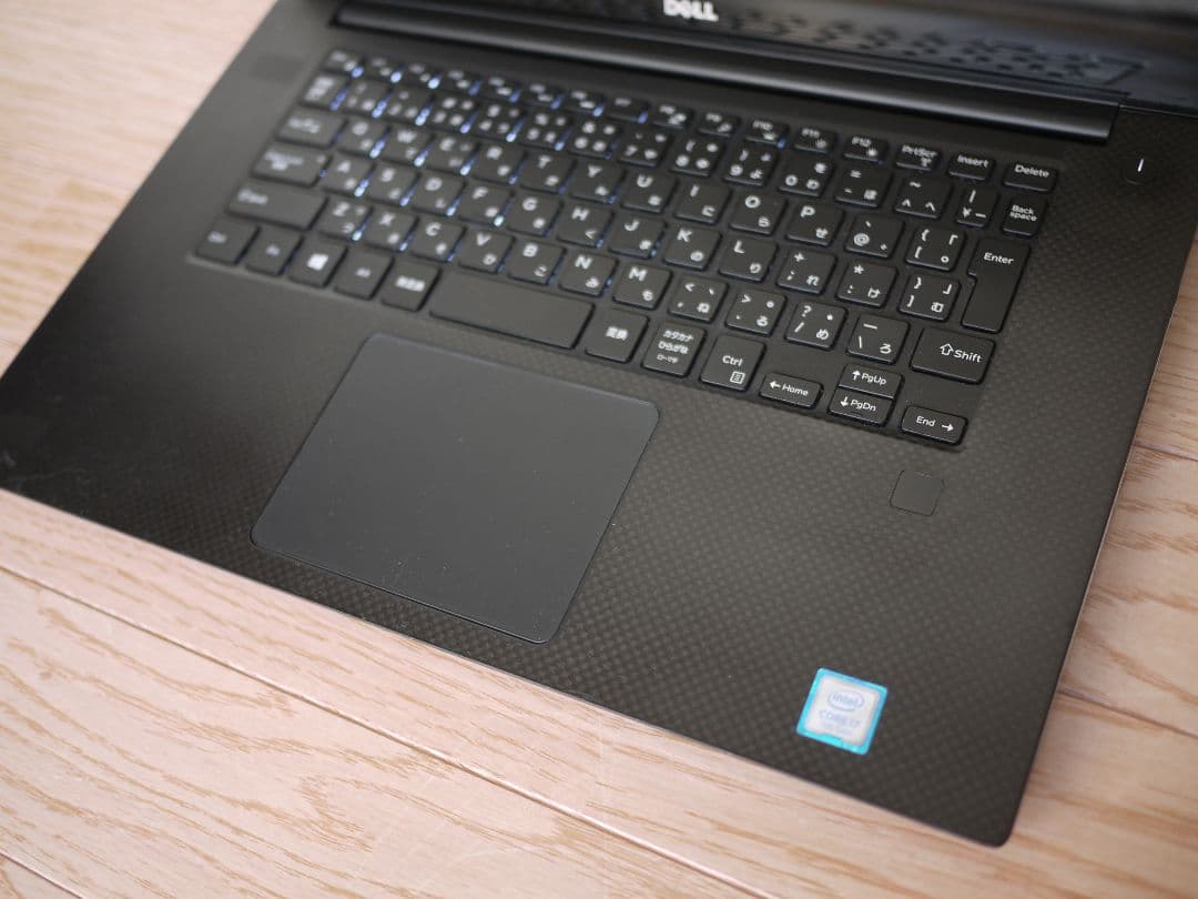 DELL ノートPC 4K タッチパネル　i7-16GB-512