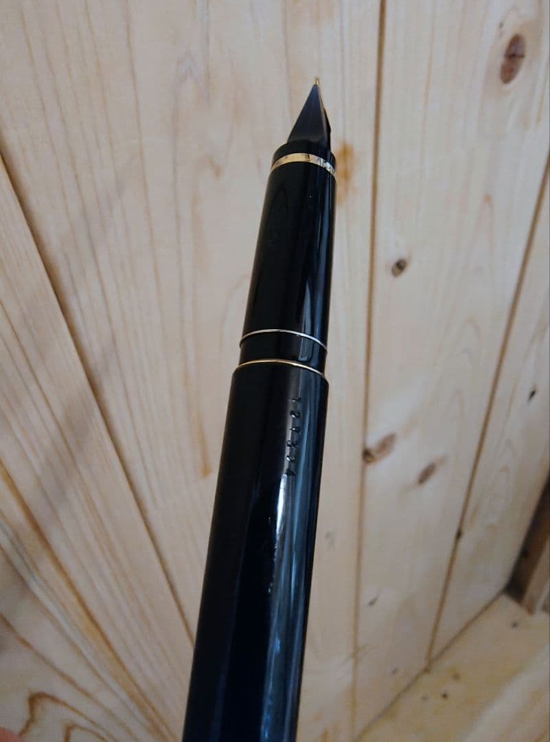 初代エラボー　SMニブ　PILOT　万年筆　軟ニブ　ELABO