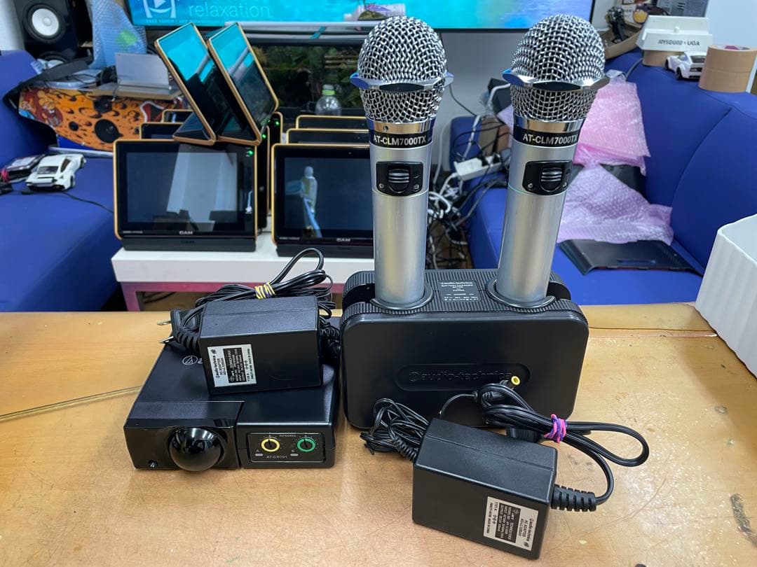 オーディオテクニカ赤外線ワイヤレスマイクセット　シルバー極上