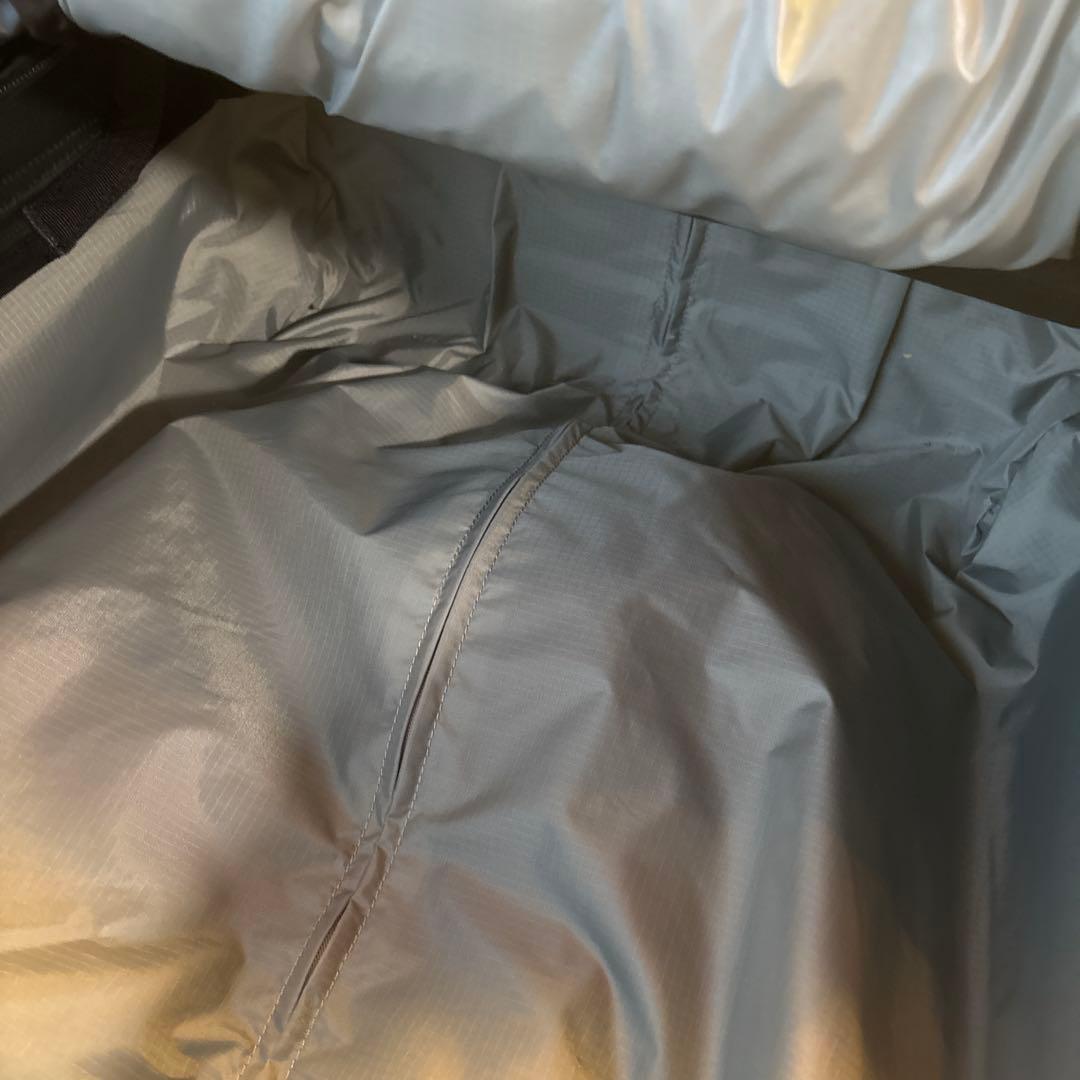 【週末セール】 mont-bell トラベルバッグ　ウィーリーバッグ60