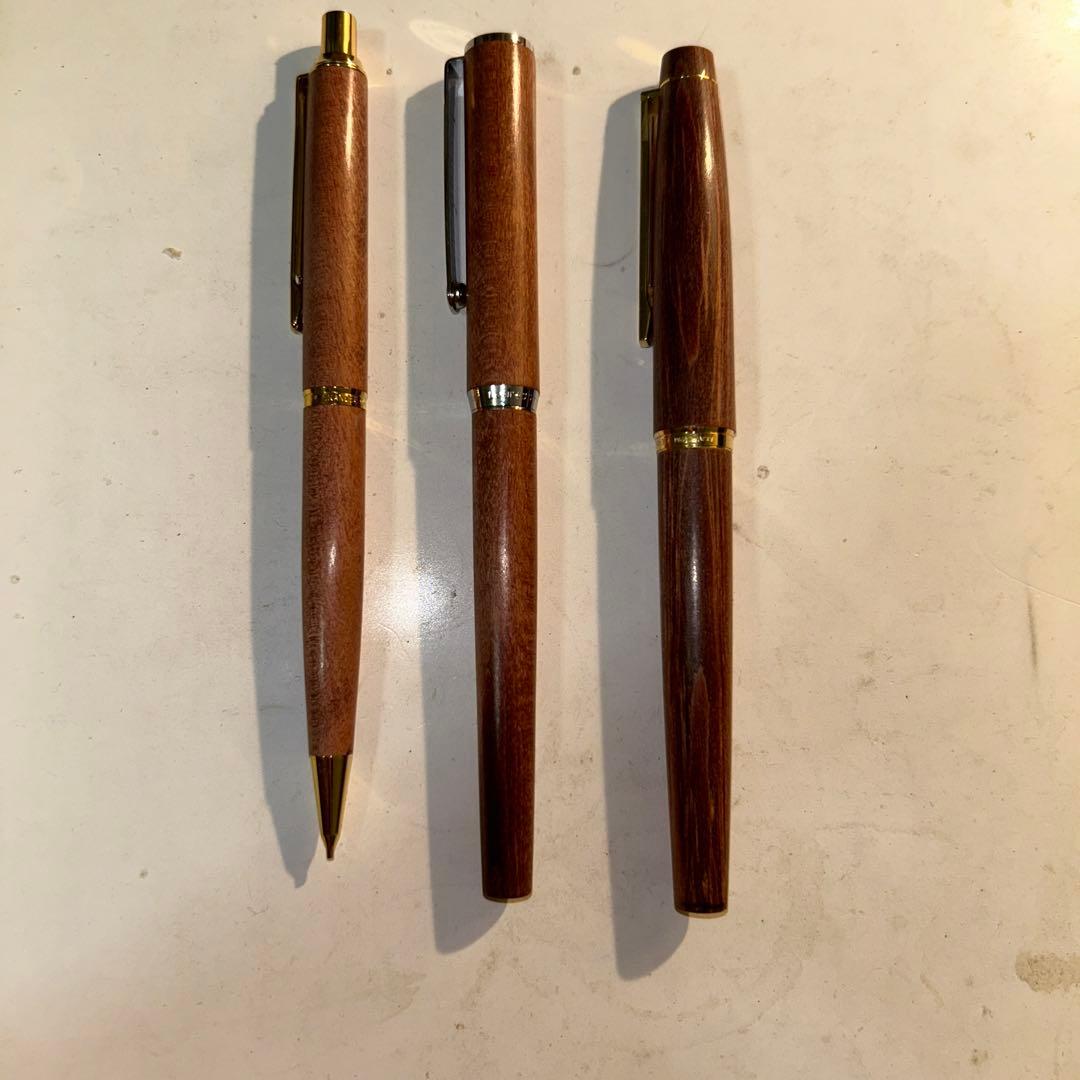 【未使用】天然木材使用PILOT万年筆、ボールペン、シャープペンシルセット