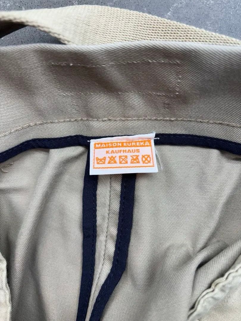 メゾンエウレカMAISON EUREKA チノパンツ