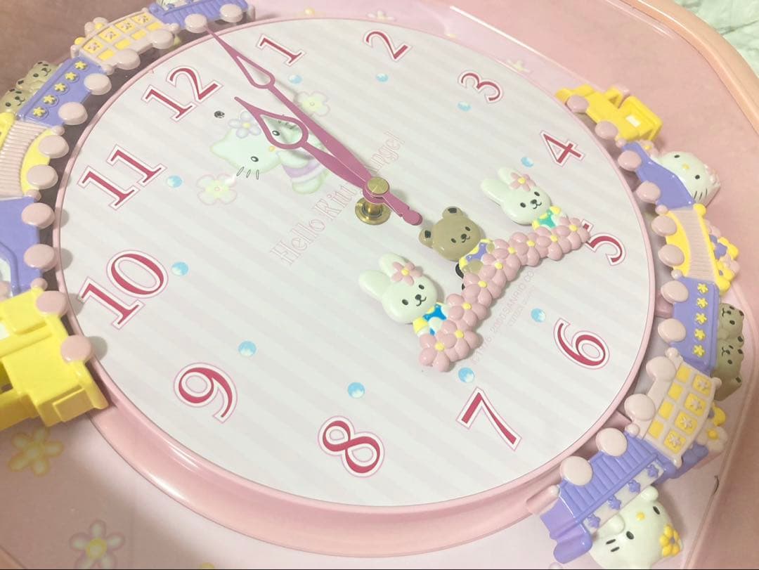 【完動品 美品】CITIZEN サンリオ ハローキティ 掛け時計 ピンクパール