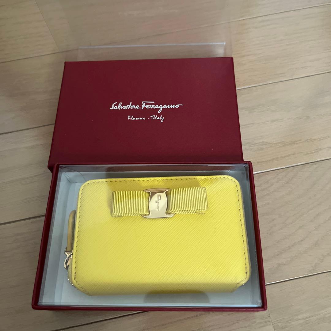 ゆみこです！フェラガモ　カードケースor小銭入れ