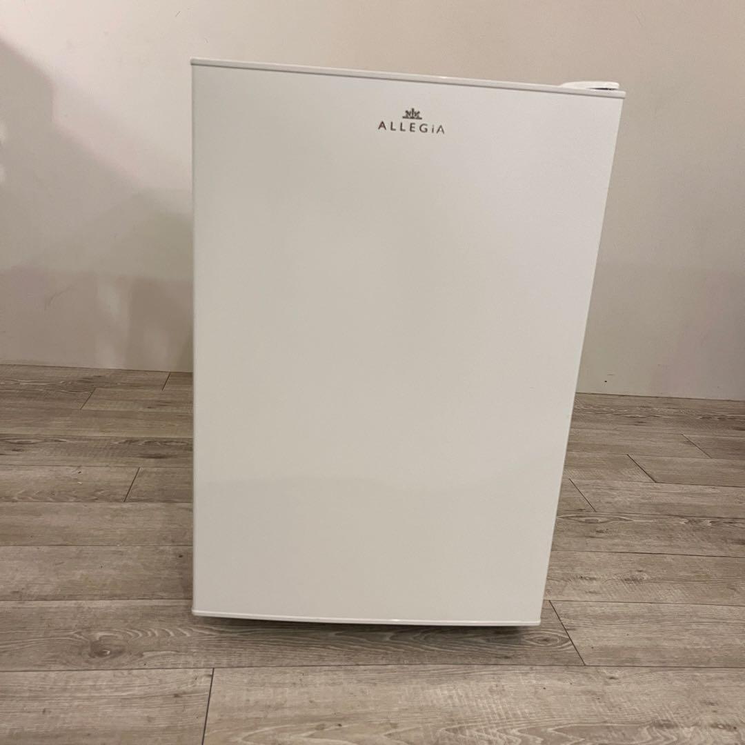 w*h様 ALLEGIA アレジア 61L 家庭用冷凍庫 2021年