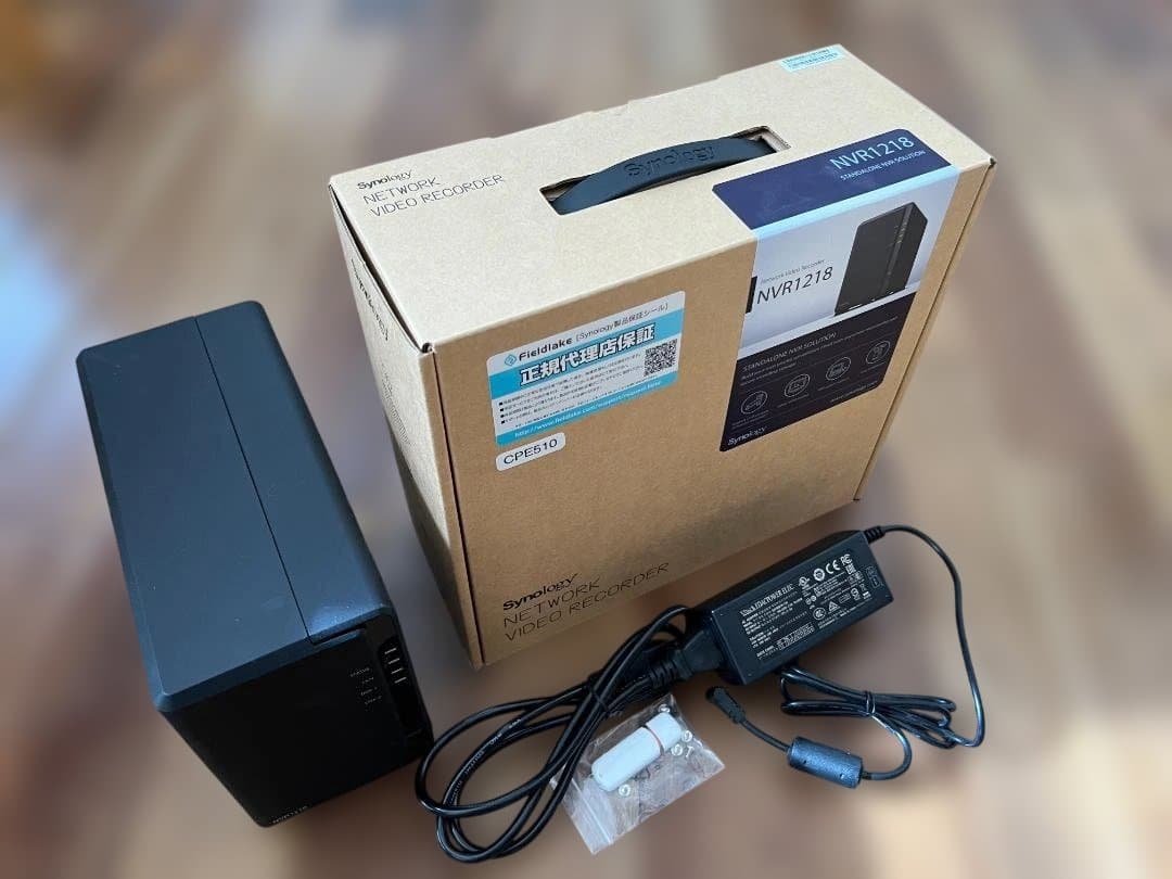 Synology NVR1218 (USBトングル付)