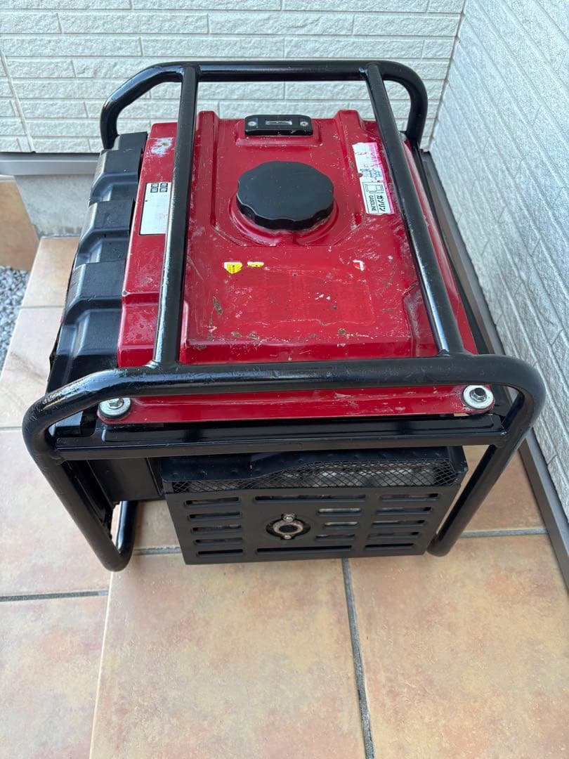 HPG INVERTER 3000i 発電機　ワキタ　インバーター