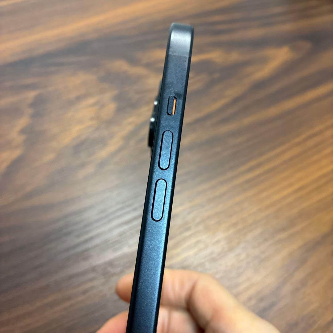 【高木】iPhone15本体/256GB/SIMフリー /バッテリー89%