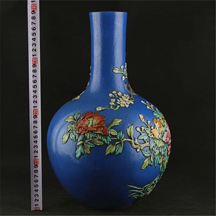 清乾隆帝浮彫藍釉粉彩花鳥天球瓶 景徳鎮 陶磁器 装飾品 現代工芸品 美術品 置物