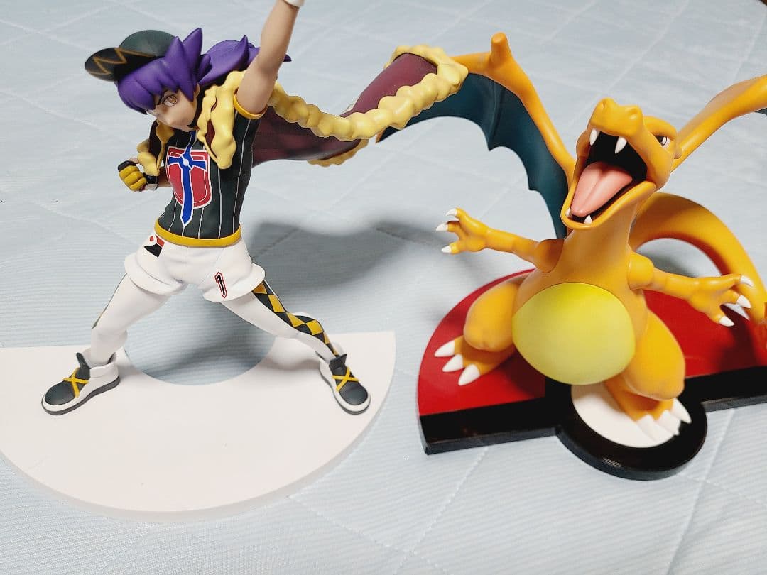 即購入可　ポケットモンスター　ダンデ&リザードン　フィギュア　中古品