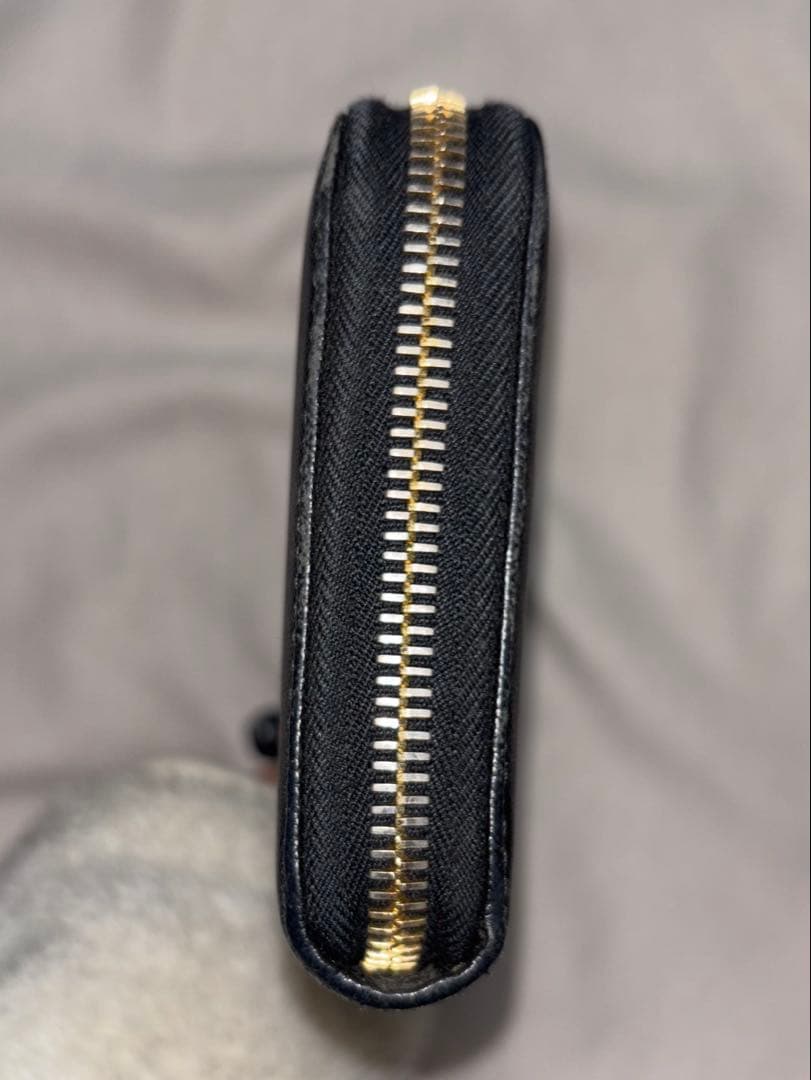 PRADA プラダ　長財布