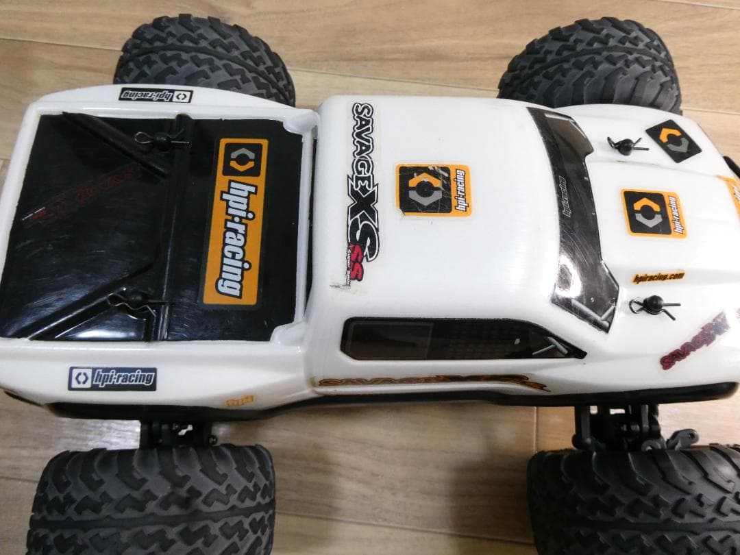 【お値下げ】HPI サベージXS SS 　EPカー　モンスタートラック
