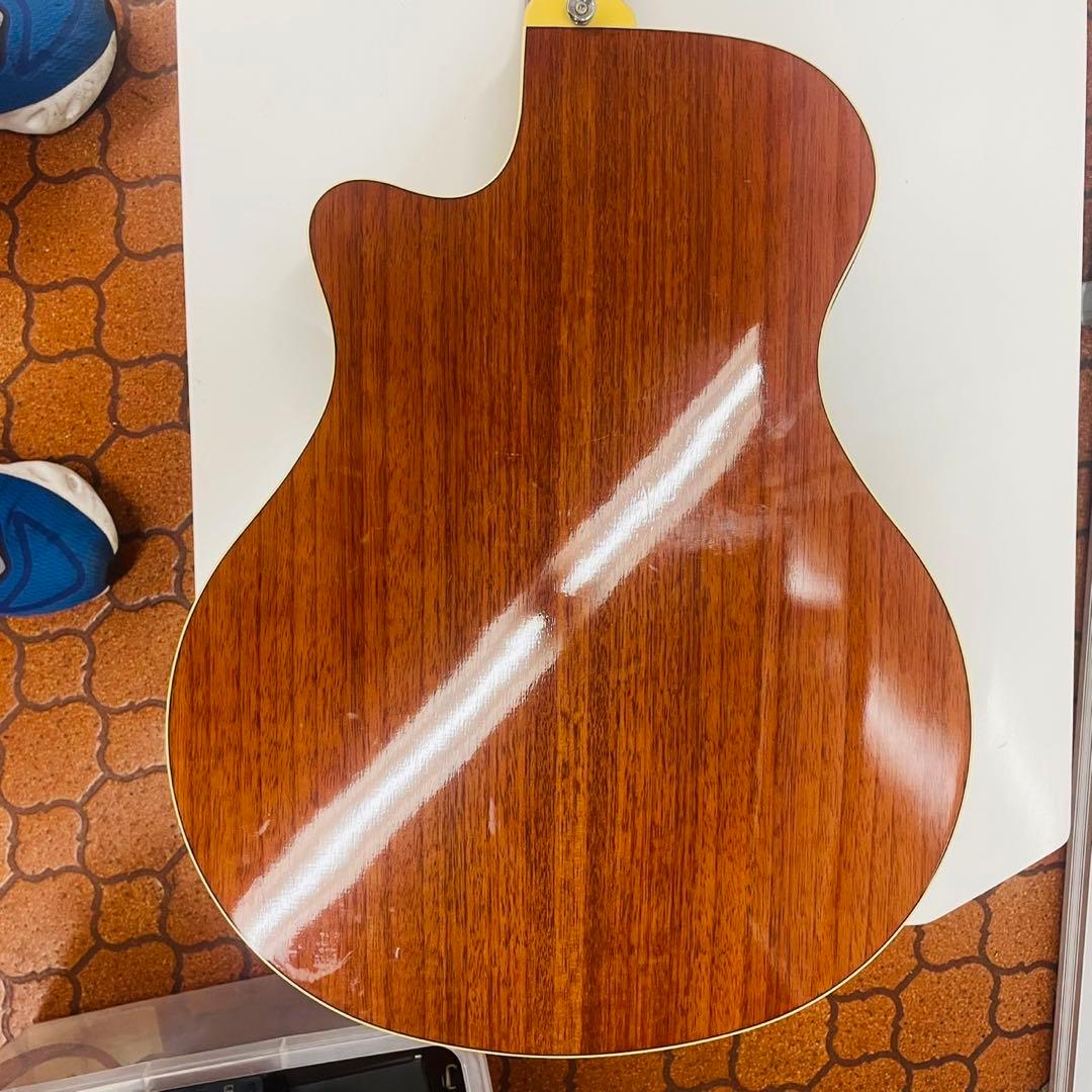 ヤマハAPX700Ⅱ エレアコ ナチュラル色