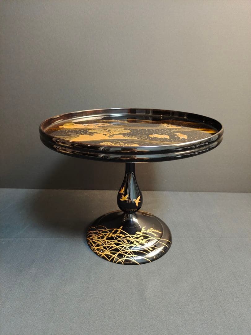 輪島塗　本金蒔絵　研ぎ出し　無傷完品　黒塗り　高杯　高月　菓子器　時代物　漆芸