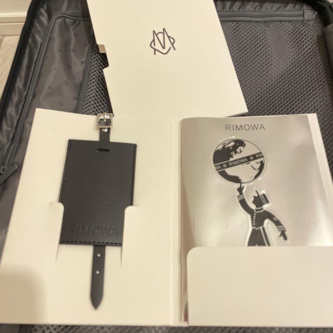 【新品】RIMOWAリモワEssential CABIN S