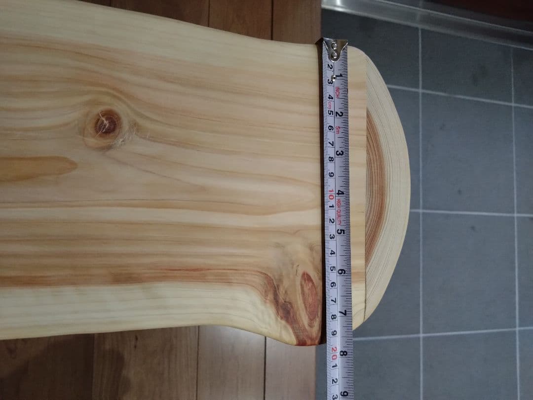 檜のベンチ52　丸太風で座りやすく、総檜造り、リビングや食卓にいかがでしょうか❕