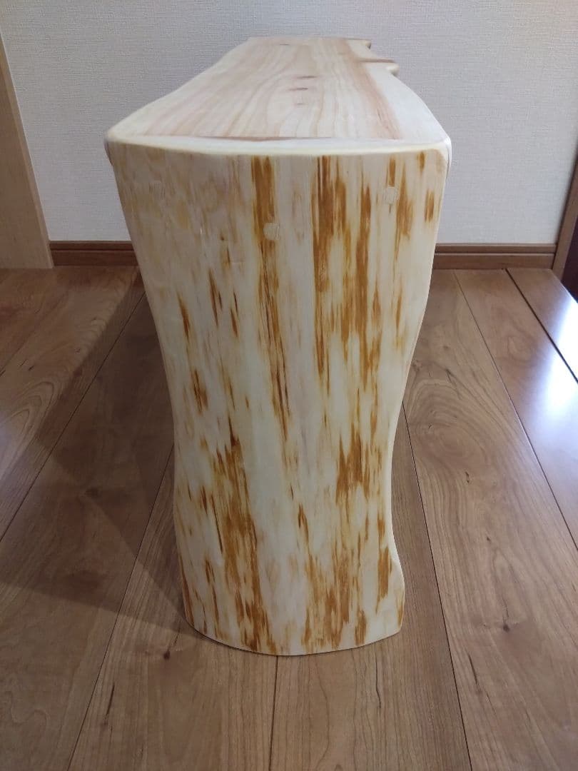 檜のベンチ52　丸太風で座りやすく、総檜造り、リビングや食卓にいかがでしょうか❕