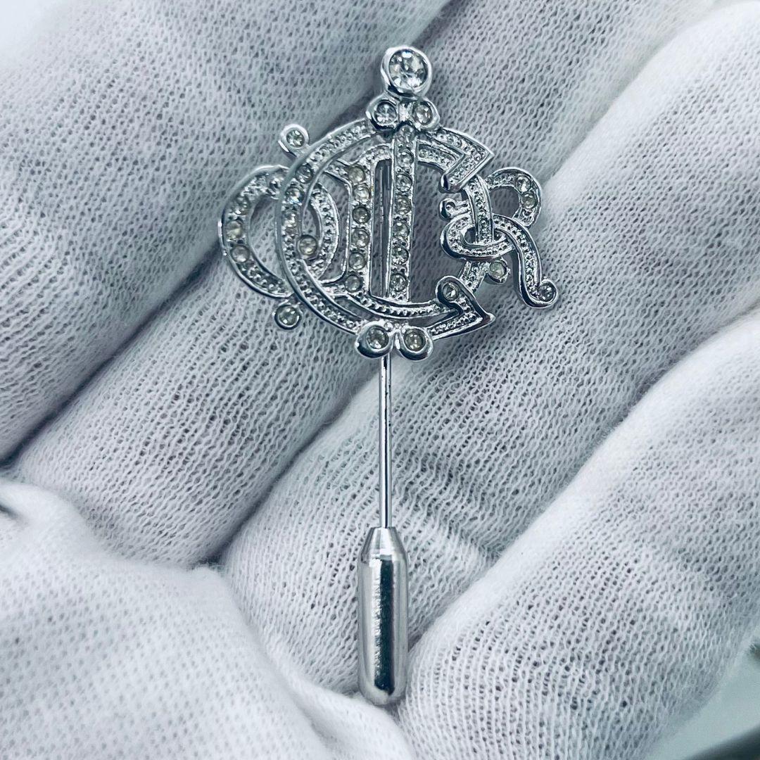 DIOR ディオール 旧ロゴ　ラインストーン ブローチ シルバー メタル