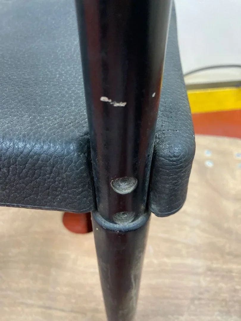 カッシーナ　レオナルドアームチェア