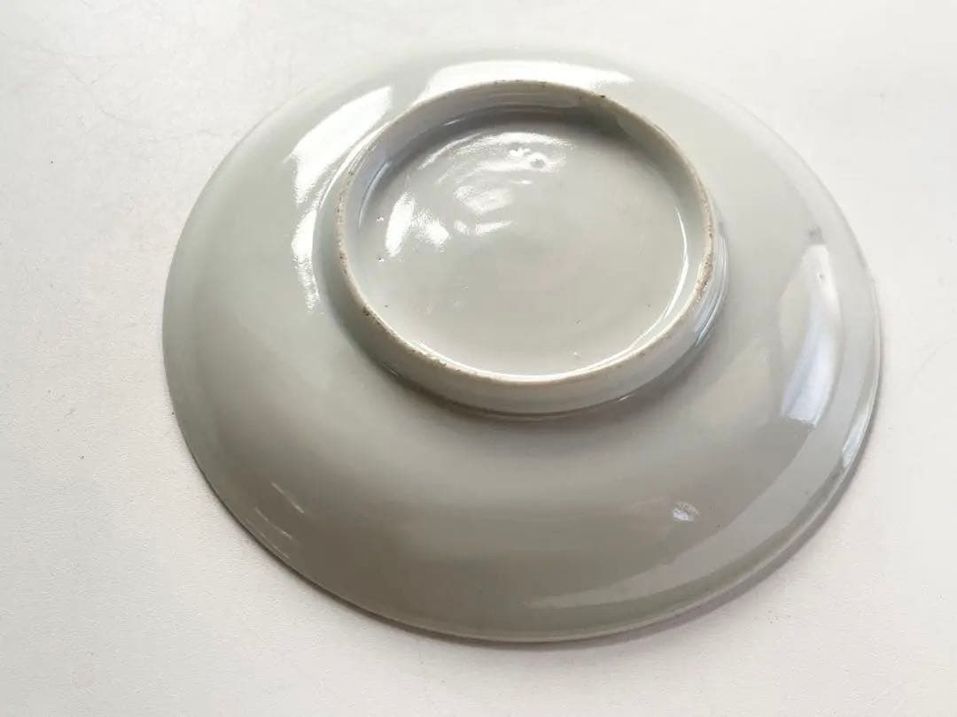 骨董　アンティーク　古伊万里　金襴手　色絵　金彩犬の散歩図　小皿　三寸皿　狗