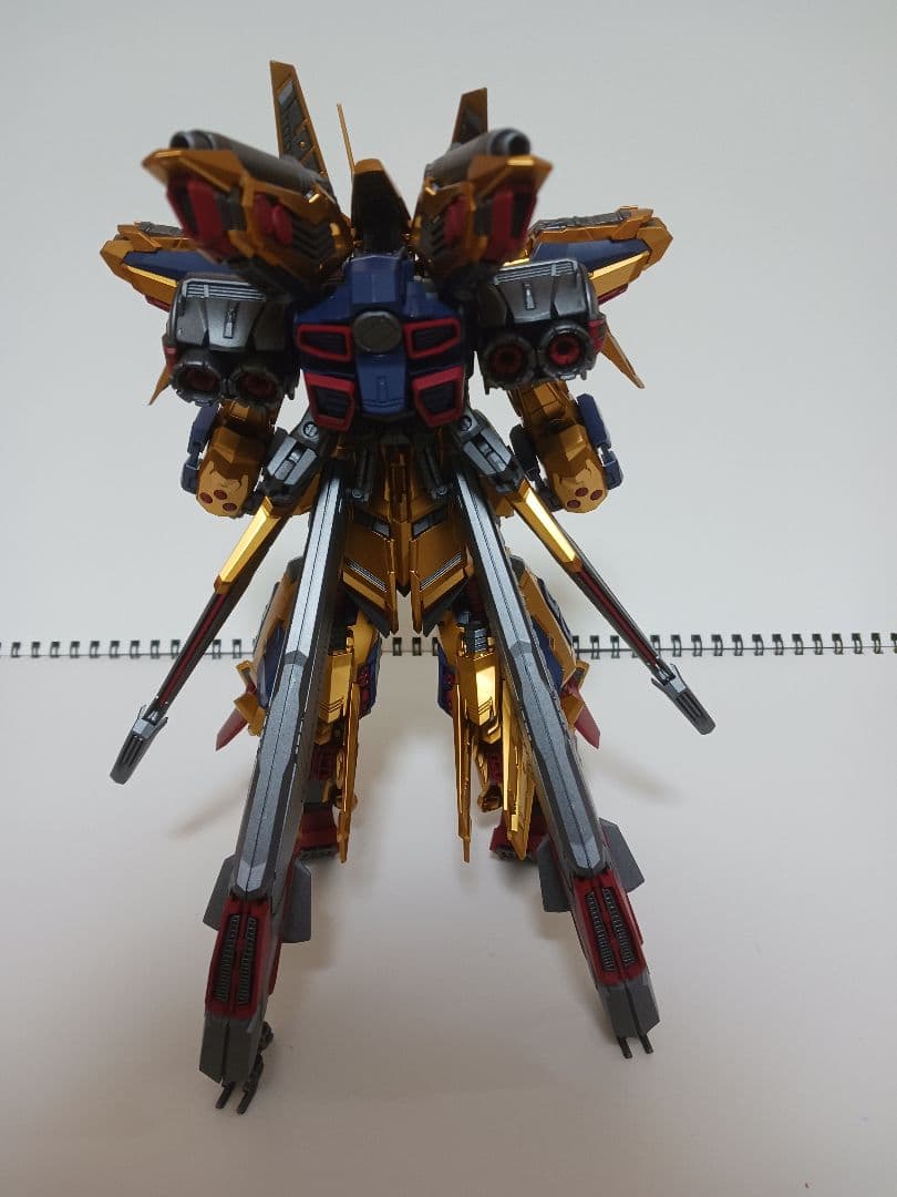 送料込み　神馬模型　1/100 黄金武士　塗装完成品タイプ1