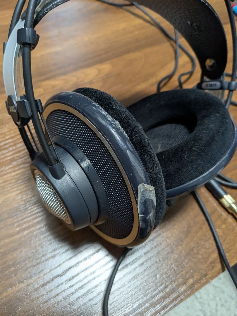 AKG K702　モニターヘッドホン