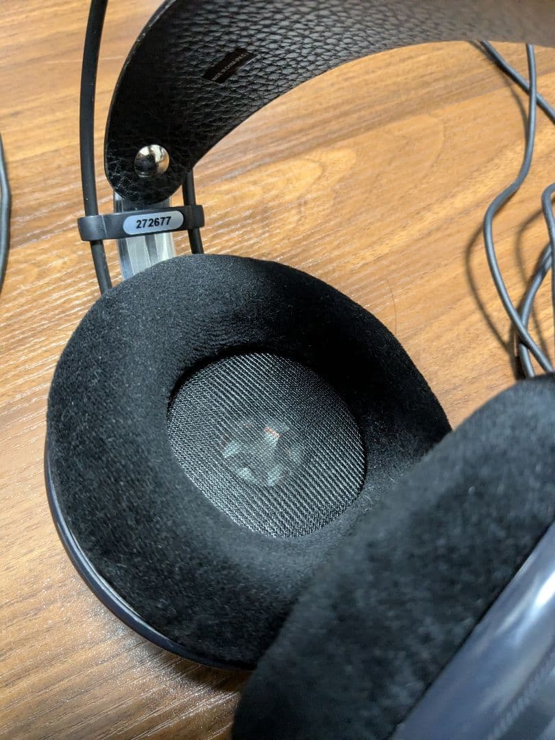 AKG K702　モニターヘッドホン